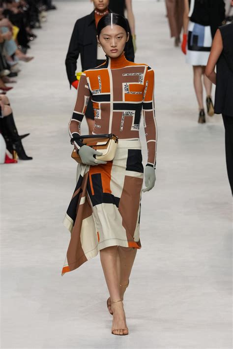 desfile fendi 2024|Fendi Resort 2024 Fashion Show .